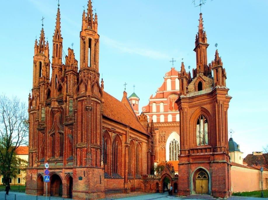 Cozy Apartment In Gothic Style House In The Heart Of The Old Town VNO Extérieur photo